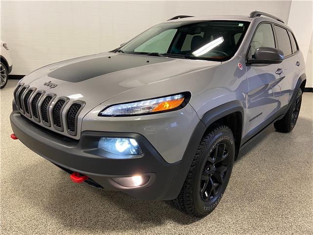 2018 Jeep Cherokee Trailhawk (Stk: B12823A) in Calgary - Image 1 of 26