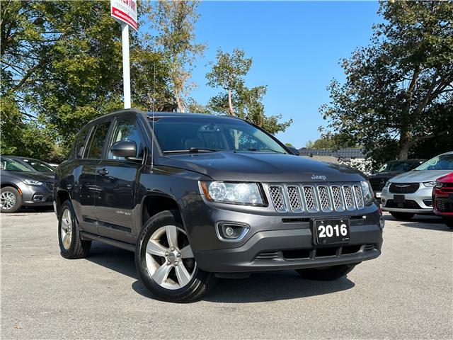 2016 Jeep Compass Sport/North (Stk: U1661) in Lindsay - Image 1 of 8