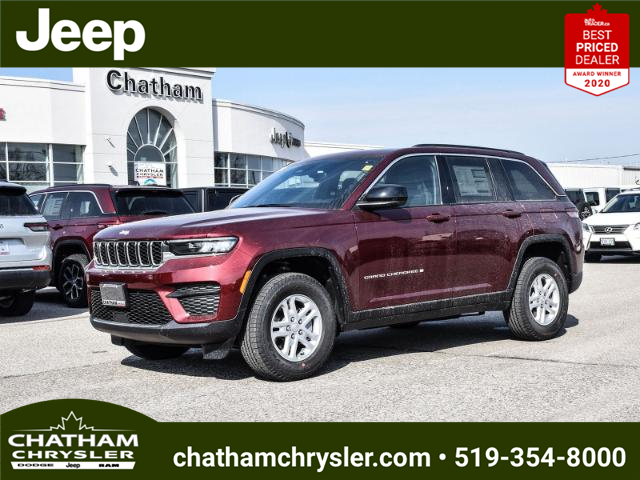 2024 Jeep Grand Cherokee Laredo (Stk: RC141372) in Chatham - Image 1 of 29