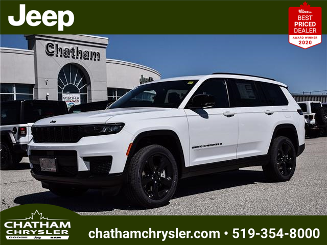 2024 Jeep Grand Cherokee L Laredo (Stk: R8552706) in Chatham - Image 1 of 31