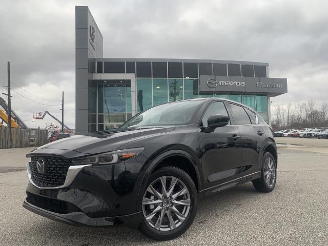 2024 Mazda CX-5 GT (Stk: NM3874) in Chatham - Image 1 of 22