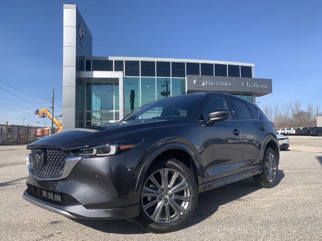 2024 Mazda CX-5 Signature (Stk: NM3889) in Chatham - Image 1 of 20