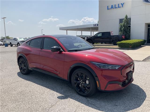 2023 Ford Mustang Mach-E Premium (Stk: SMU7695) in Leamington - Image 1 of 5