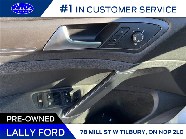 2018 Volkswagen Golf GTI 5-Door (Stk: LF00752MC) in Tilbury - Image 6 of 15 2018 Volkswagen Golf GTI 5-Door (Stk: LF00752MC) in Tilbury - Image 6 of 15