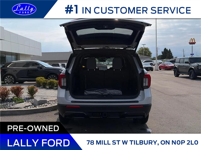 2026 Ford Explorer ST-Line (Stk: LFEX01877) in Tilbury - Image 5 of 15 2026 Ford Explorer ST-Line (Stk: LFEX01877) in Tilbury - Image 5 of 15