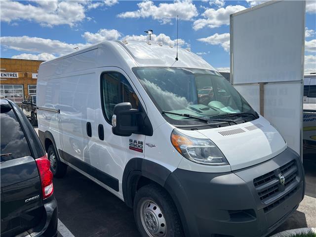 2017 RAM ProMaster 2500 High Roof (Stk: N0299S) in Québec - Image 1 of 11