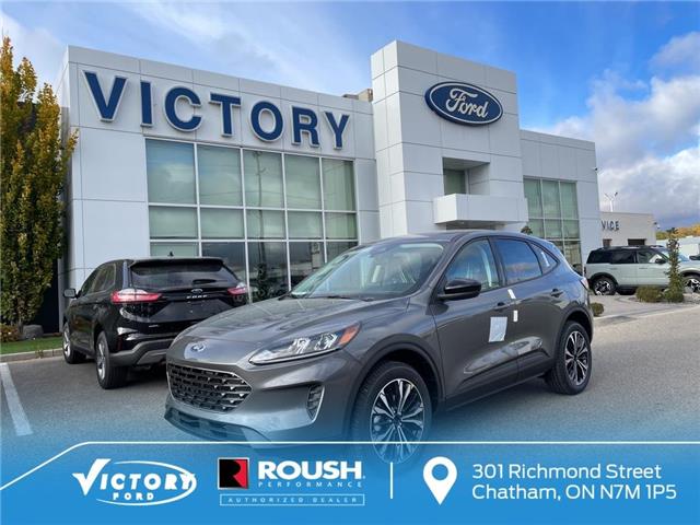2022 Ford Escape SE (Stk: VEP21520) in Chatham - Image 1 of 18