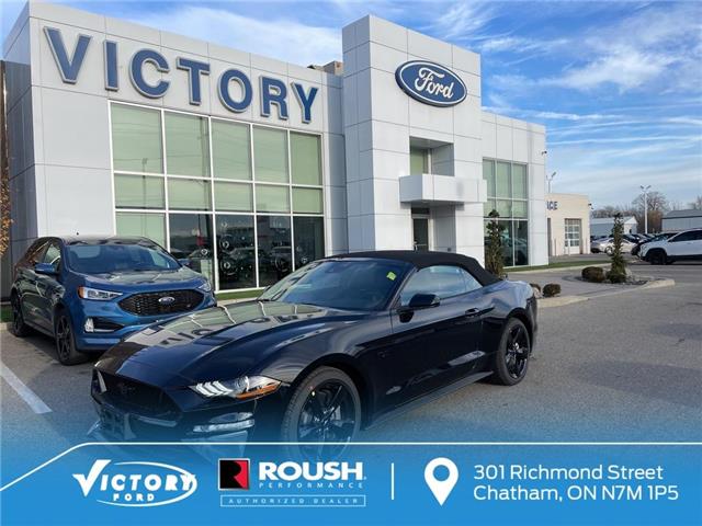 2022 Ford Mustang GT Premium (Stk: VMU21577) in Chatham - Image 1 of 16