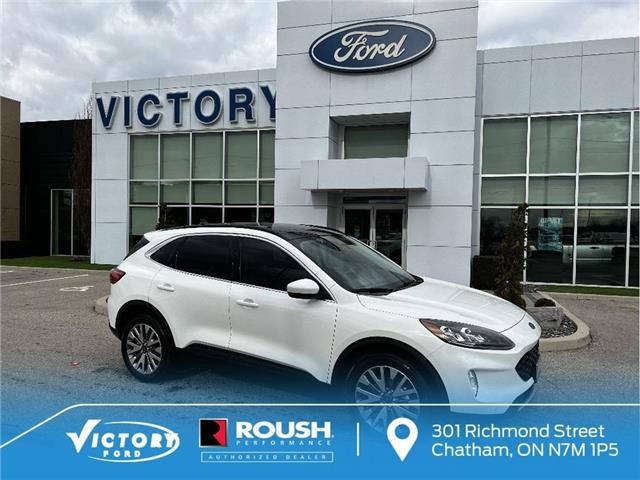 2022 Ford Escape Titanium (Stk: V5369LB) in Chatham - Image 1 of 29