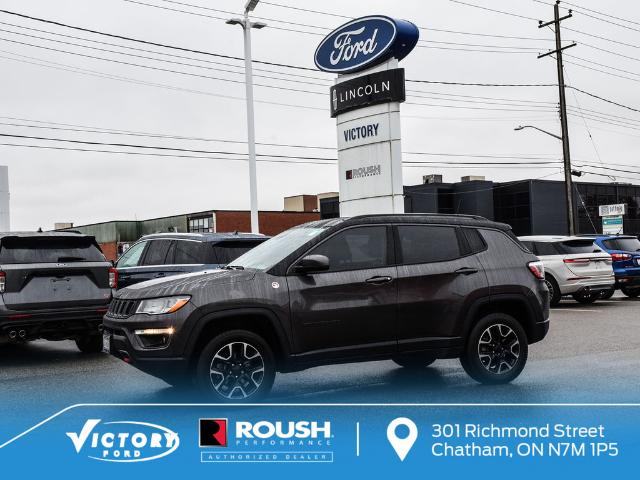 2020 Jeep Compass Trailhawk (Stk: V21705C) in Chatham - Image 1 of 28