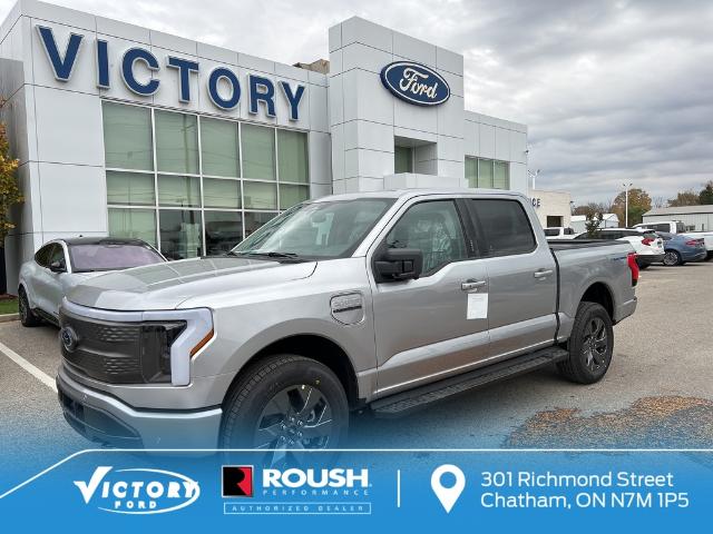 2023 Ford F-150 Lightning XLT (Stk: VFF22279) in Chatham - Image 1 of 17