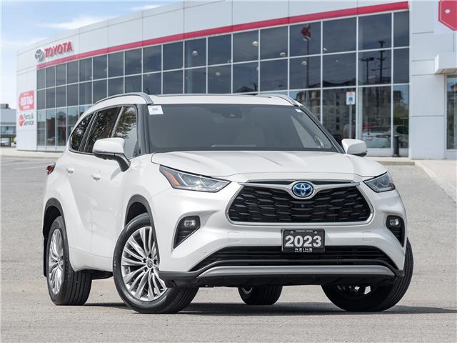 2023 Toyota Highlander Hybrid Limited (Stk: 12103411A) in Concord - Image 1 of 32