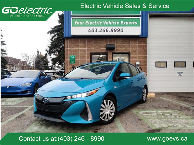 2021 Toyota Prius Prime Base (Stk: R-21TOPBLU5842) in Calgary - Image 1 of 16