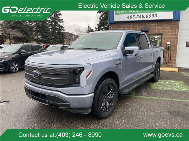 2022 Ford F-150 Lightning Lariat (Stk: R-22FOFSIL9217) in Calgary - Image 1 of 18