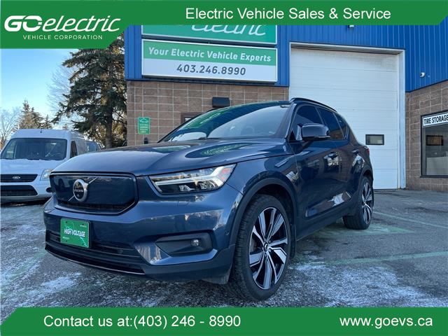 2022 Volvo XC40 Recharge Pure Electric P8 Plus (Stk: R-22VOXGRA0907) in Calgary - Image 1 of 16