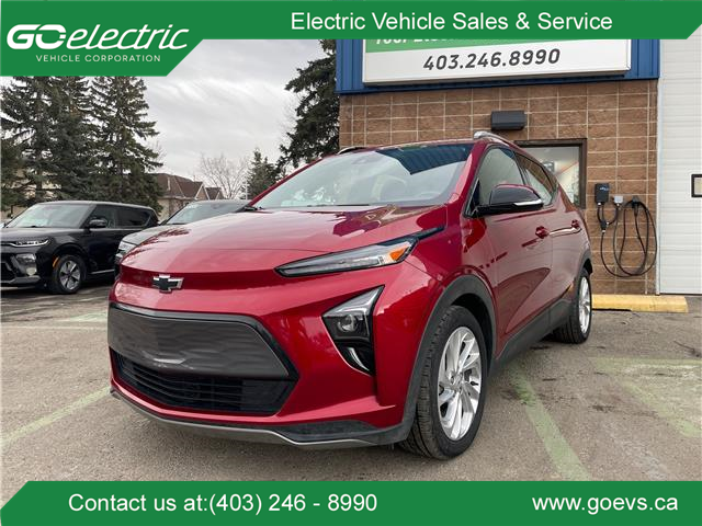 2023 Chevrolet Bolt EUV LT (Stk: R-23CHBRED1664) in Calgary - Image 1 of 12