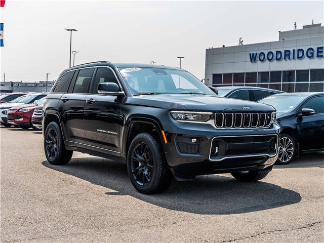 2022 Jeep Grand Cherokee Overland (Stk: P-1303B) in Calgary - Image 1 of 26