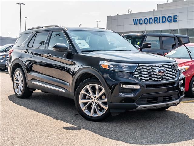 2022 Ford Explorer Platinum (Stk: 31697) in Calgary - Image 1 of 24