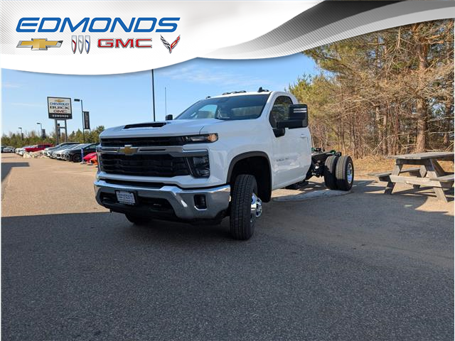 2024 Chevrolet Silverado 3500HD Chassis LT (Stk: 24302) in Huntsville - Image 1 of 7