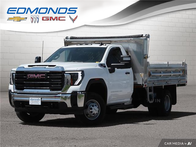 2024 GMC Sierra 3500HD Chassis Pro (Stk: B12526) in Orangeville - Image 1 of 32