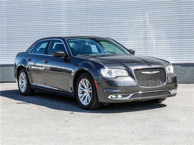 2017 Chrysler 300 Touring (Stk: G22-89A) in Granby - Image 1 of 35