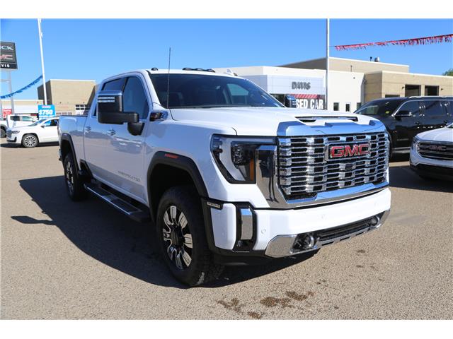 2024 GMC Sierra 3500HD Denali (Stk: 204743) in Medicine Hat - Image 1 of 20