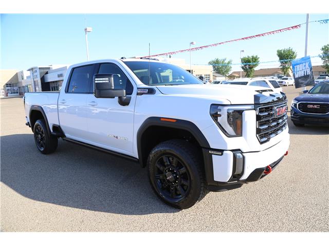 2024 GMC Sierra 3500HD AT4 (Stk: 205112) in Medicine Hat - Image 1 of 15