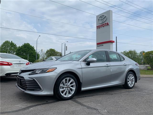 2022 Toyota Camry LE (Stk: 220369) in Whitchurch-Stouffville - Image 1 of 25
