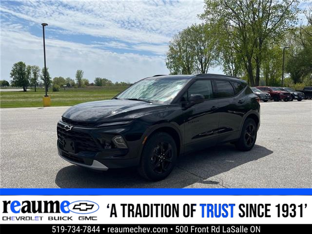2025 Chevrolet Blazer LT (Stk: RCBL00433) in LaSalle - Image 1 of 31