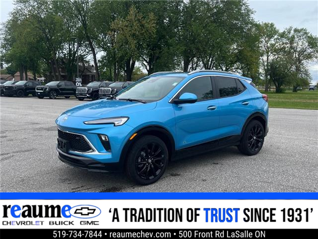 2025 Buick Encore GX Sport Touring (Stk: RCNC01182) in LaSalle - Image 1 of 33