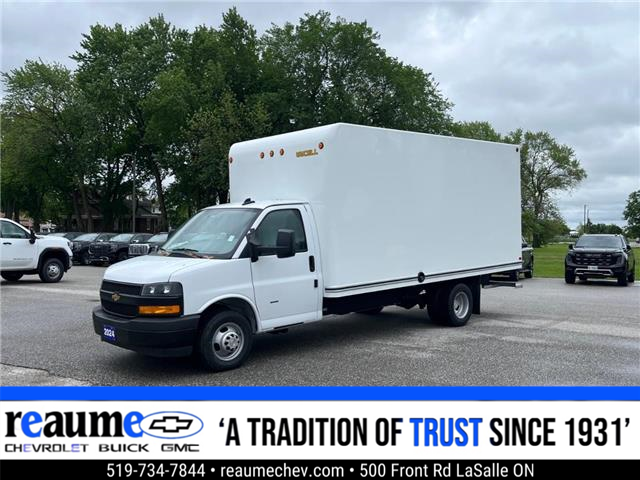 2024 Chevrolet Express Cutaway Work Van (Stk: RCEX01244) in LaSalle - Image 1 of 20