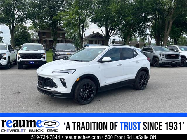 2025 Buick Encore GX Sport Touring (Stk: RCNC01414) in LaSalle - Image 1 of 33