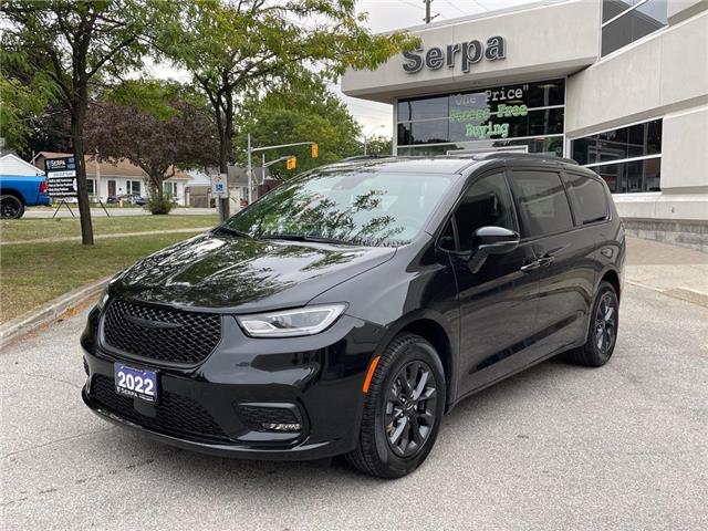 2022 Chrysler Pacifica Touring (Stk: 22-0216) in Toronto - Image 1 of 15