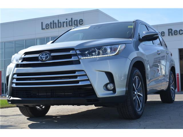 2018 Toyota Highlander XLE (Stk: UT0643A) in Lethbridge - Image 1 of 37