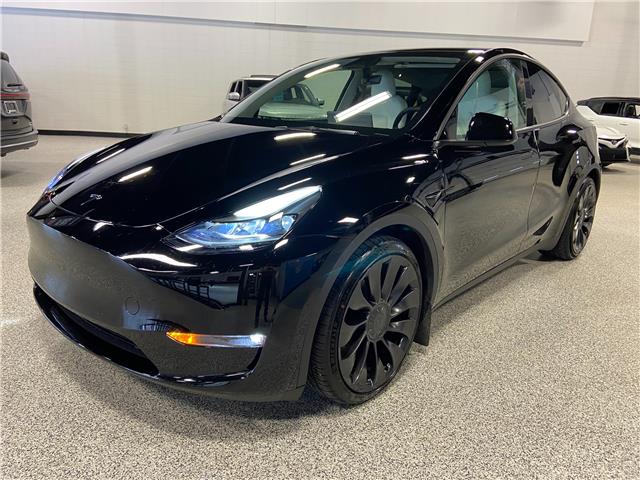 2022 Tesla Model Y Performance (Stk: P13060) in Calgary - Image 1 of 19
