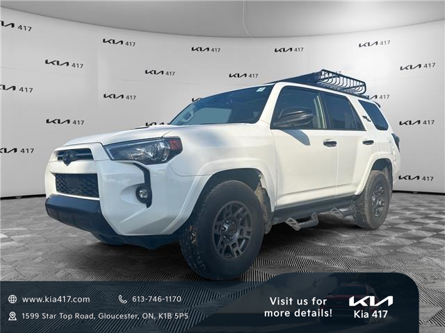 2021 Toyota 4Runner Base (Stk: W1936) in Gloucester - Image 1 of 36