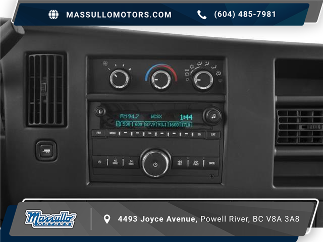 2017 Chevrolet Express 2500 1WT (Stk: U1649) in Powell River - Image 7 of 10