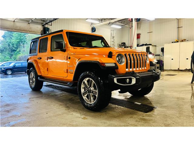 2021 Jeep Wrangler Unlimited Sahara (Stk: A5758) in Québec - Image 1 of 64