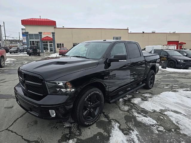 2021 RAM 1500 Classic SLT (Stk: 9840A) in Sherbrooke - Image 1 of 13