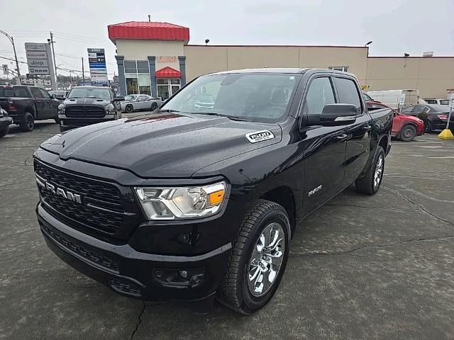 2022 RAM 1500 Big Horn (Stk: 9852A) in Sherbrooke - Image 1 of 13