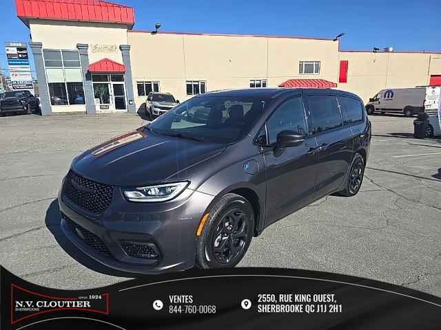 2022 Chrysler Pacifica Hybrid Limited (Stk: 9866B) in Sherbrooke - Image 1 of 14