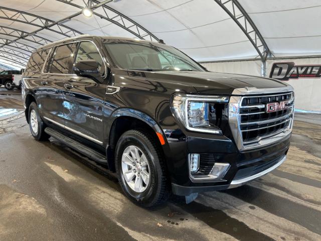 2022 GMC Yukon XL SLT (Stk: 198599) in AIRDRIE - Image 1 of 26