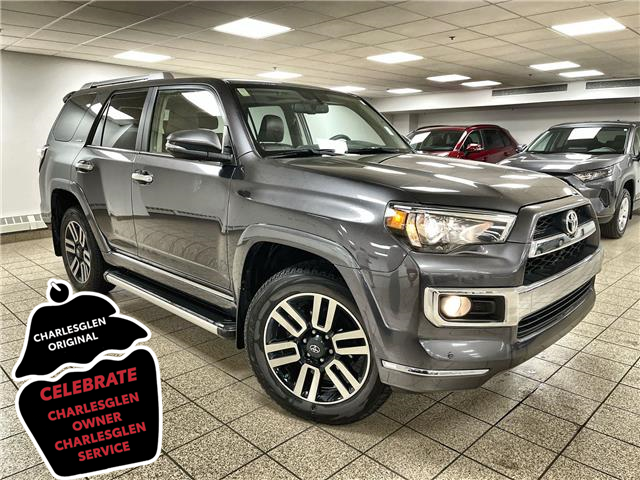 2018 Toyota 4Runner SR5 (Stk: 231116A) in Calgary - Image 1 of 22