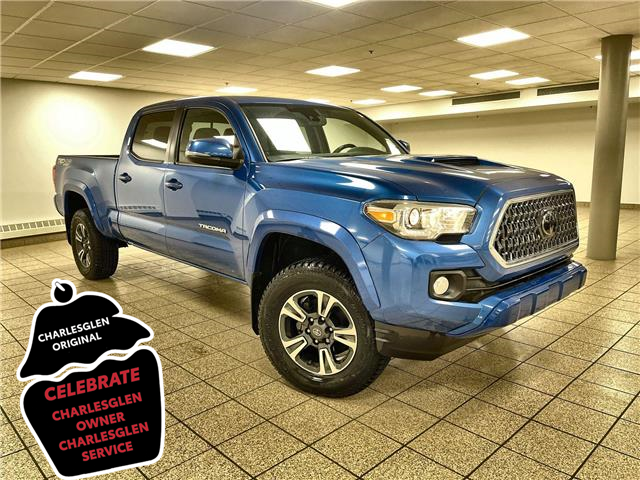 2018 Toyota Tacoma SR5 (Stk: 230861A) in Calgary - Image 1 of 19