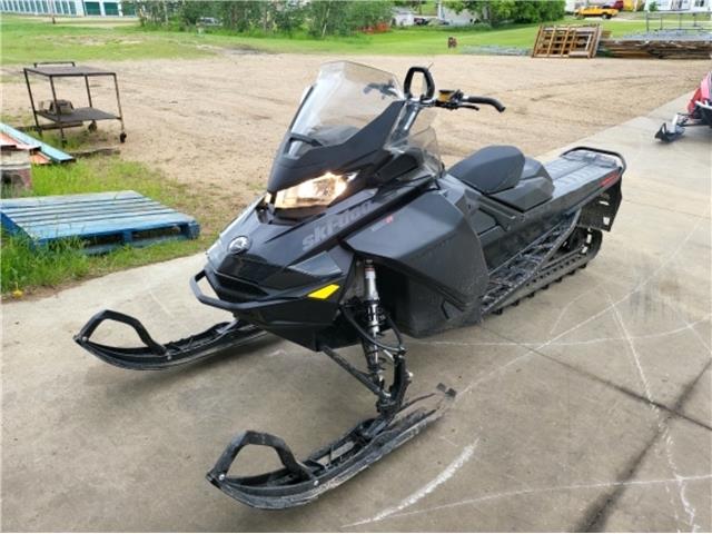 2021 Ski-Doo Summit Ridge Q (Stk: Q0224) in Edmonton - Image 1 of 6