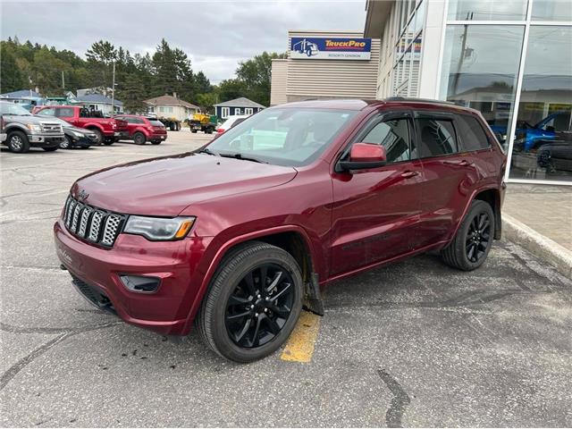 2020 Jeep Grand Cherokee Laredo (Stk: 8382A) in Maniwaki - Image 1 of 9