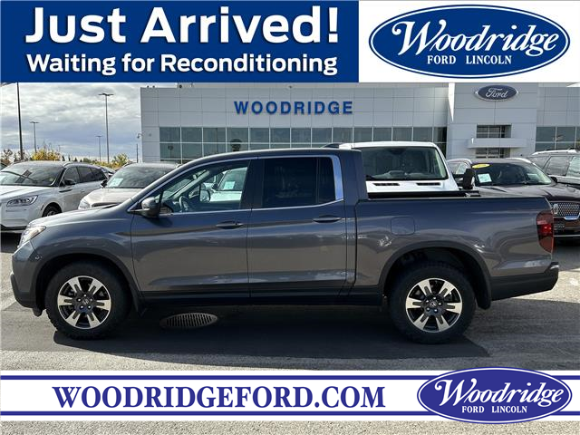 2017 Honda Ridgeline EX-L (Stk: P-910B) in Calgary - Image 1 of 1