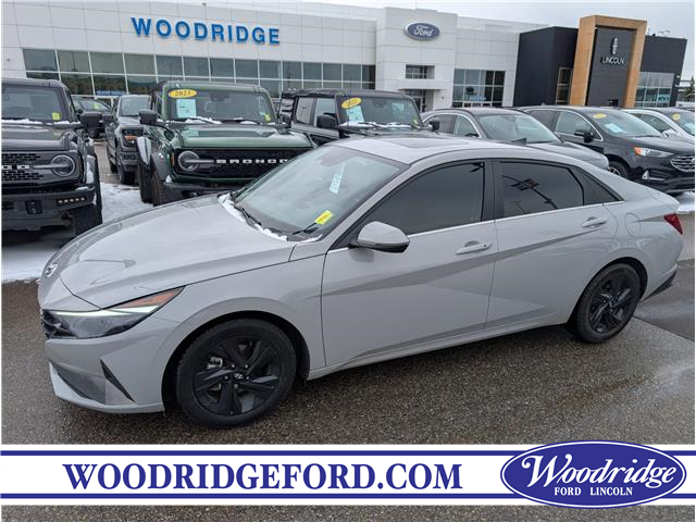 2022 Hyundai Elantra HEV Ultimate (Stk: R-2001A) in Calgary - Image 1 of 26
