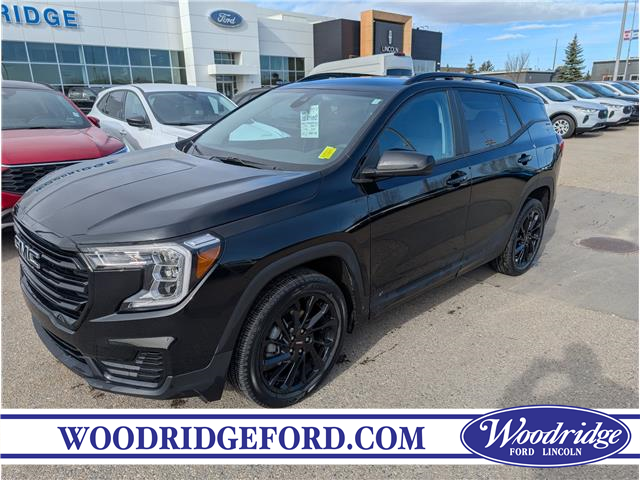 2023 GMC Terrain SLE (Stk: S-1396A) in Calgary - Image 1 of 27
