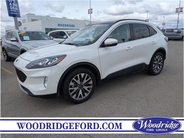 2020 Ford Escape Titanium (Stk: R-1926C) in Calgary - Image 1 of 24